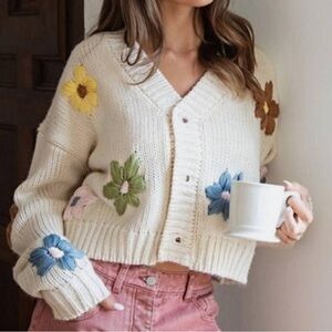 Cream Cardigan with Floral Embroidery